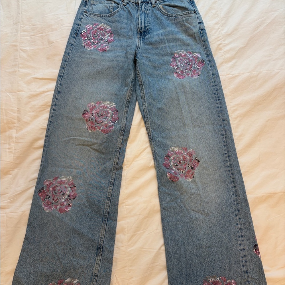 Zara Floral Embroidered Women Jeans
